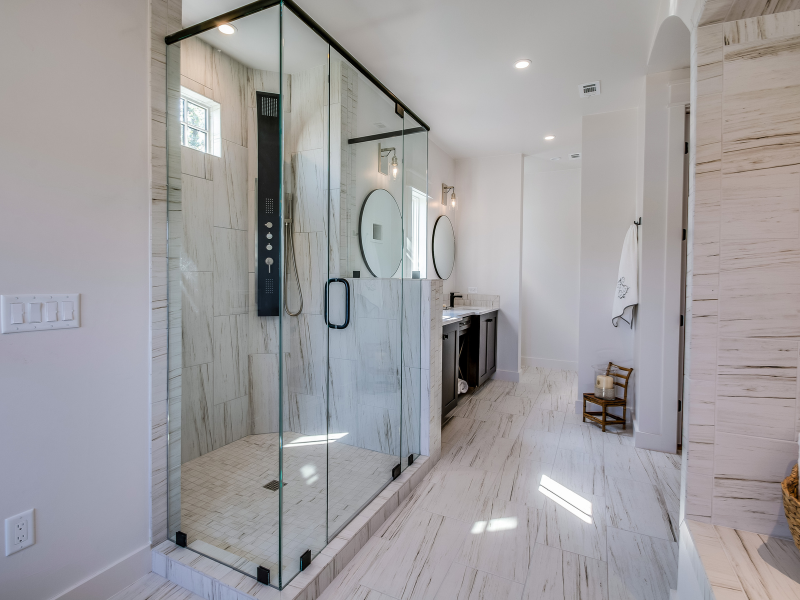 standard sliding door (14)
